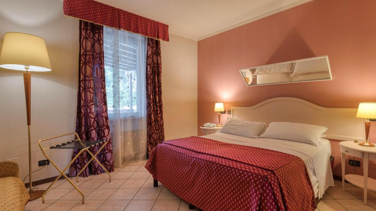 Primotel Hotel 4*